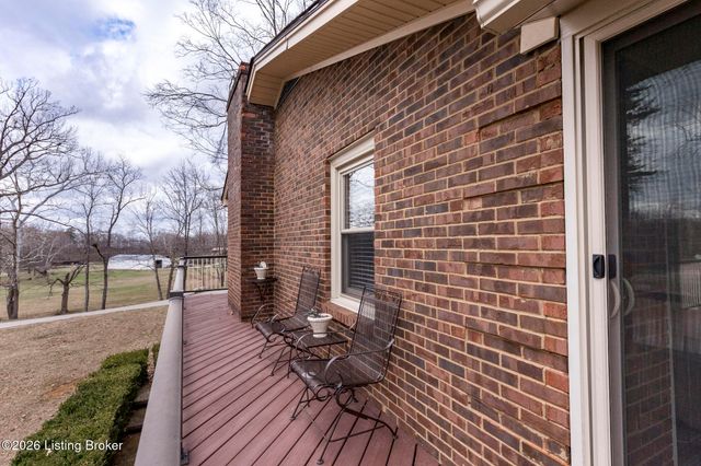 1103 Peaceful Way, Shepherdsville, KY 40165