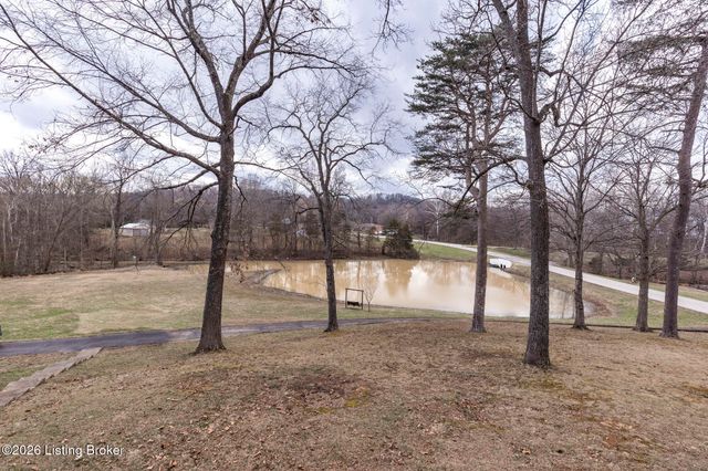 1103 Peaceful Way, Shepherdsville, KY 40165