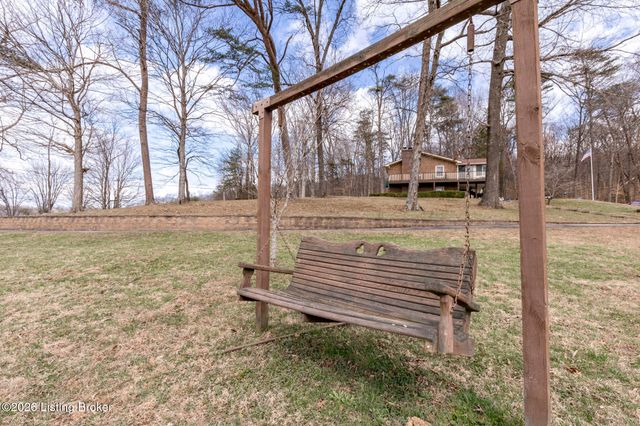 1103 Peaceful Way, Shepherdsville, KY 40165