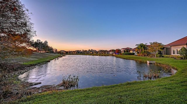 16622 KENDLESHIRE TERRACE, Lakewood Ranch, FL 34202