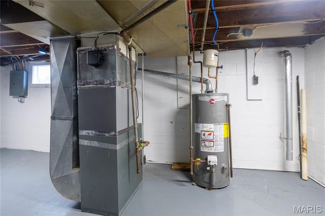 2604 Avie Drive, Jennings, MO 63136