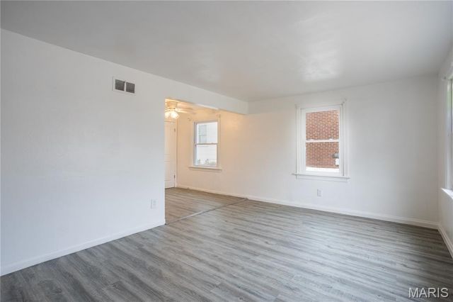 2604 Avie Drive, Jennings, MO 63136