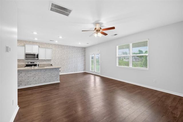 188 Canyon Ferry Way, Hoschton, GA 30548