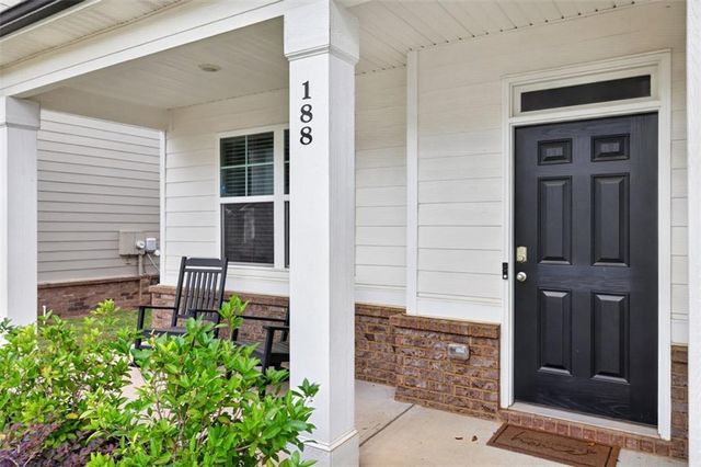 188 Canyon Ferry Way, Hoschton, GA 30548