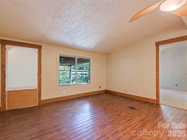 102 Serenity Lane, Clyde, NC 28721