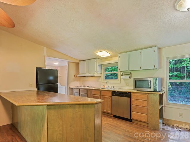 102 Serenity Lane, Clyde, NC 28721