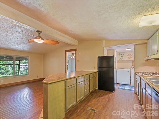 102 Serenity Lane, Clyde, NC 28721