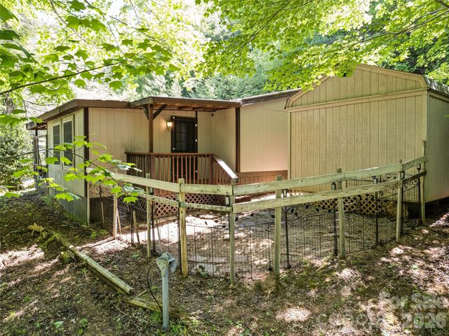 102 Serenity Lane, Clyde, NC 28721