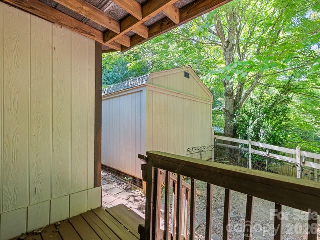 102 Serenity Lane, Clyde, NC 28721