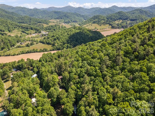 102 Serenity Lane, Clyde, NC 28721