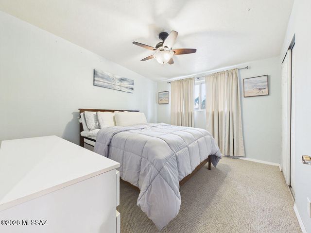 2231 S Deer Trail Circle, Tucson, AZ 85710