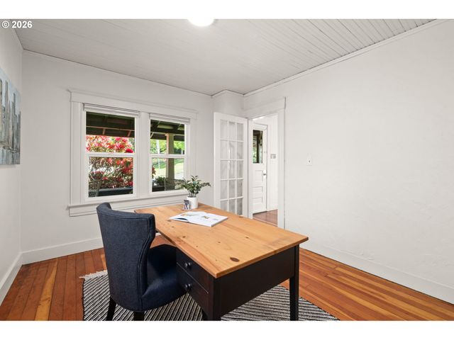 608 Sw ORCHID St, Portland, OR 97219