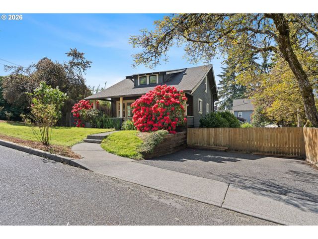 608 Sw ORCHID St, Portland, OR 97219