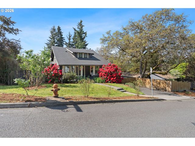 608 Sw ORCHID St, Portland, OR 97219