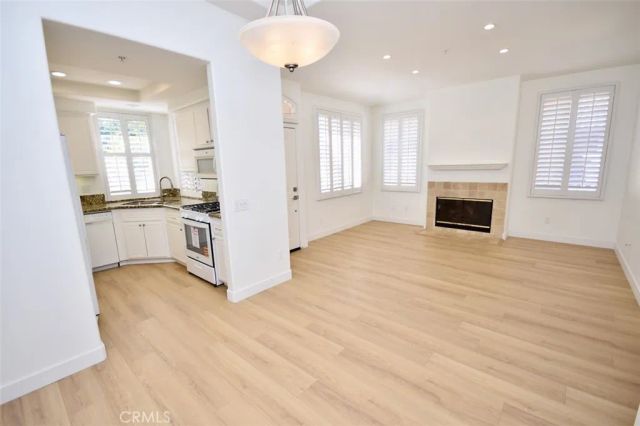 405 Tropea Aisle, Irvine, CA 92606