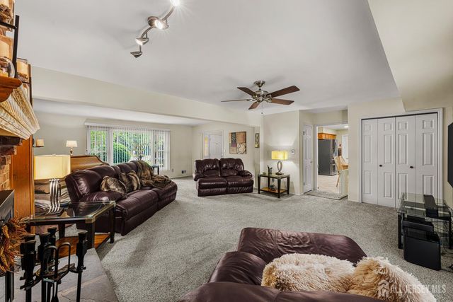 174 Cottrell Road, Old Bridge, NJ 07747