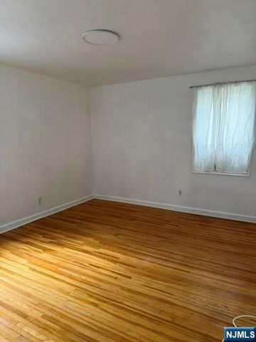 2350 Linwood 3H, Fort Lee, NJ 07024