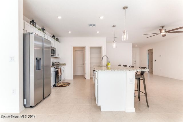 724 San Filippo Drive SE, Palm Bay, FL 32909