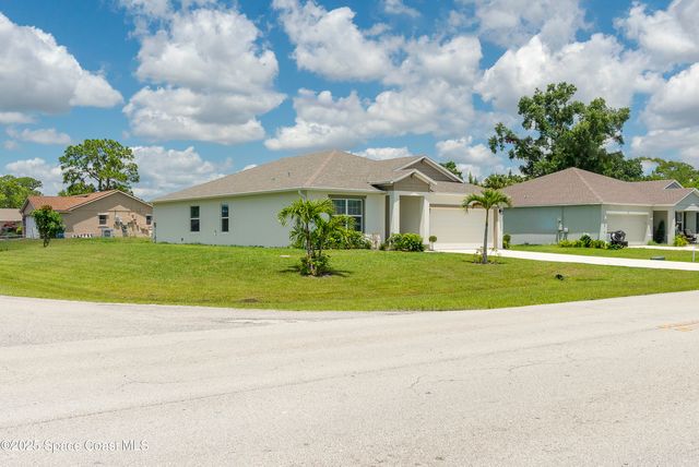 724 San Filippo Drive SE, Palm Bay, FL 32909