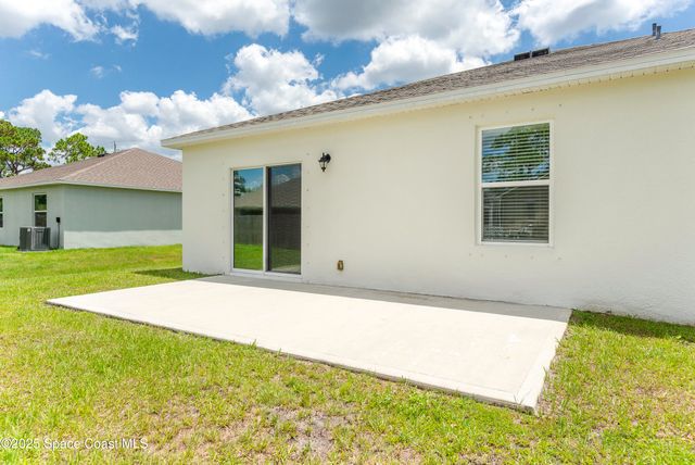 724 San Filippo Drive SE, Palm Bay, FL 32909