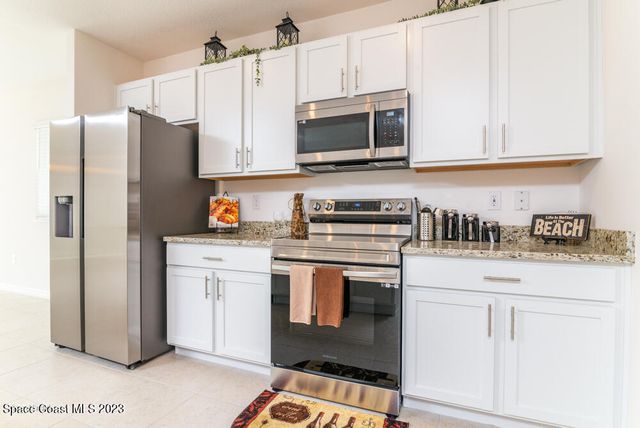 724 San Filippo Drive SE, Palm Bay, FL 32909
