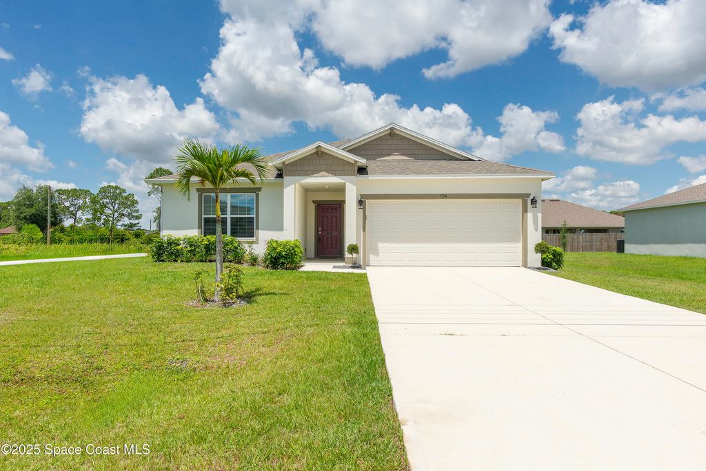 724 San Filippo Drive SE, Palm Bay, FL 32909