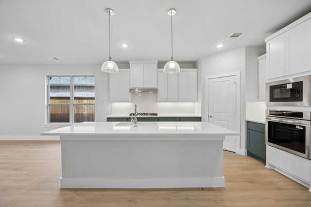 2214 Terlingua Drive, Waxahachie, TX 75165