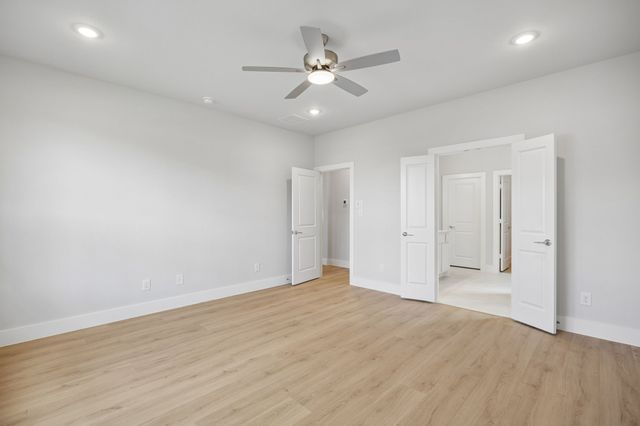 2214 Terlingua Drive, Waxahachie, TX 75165