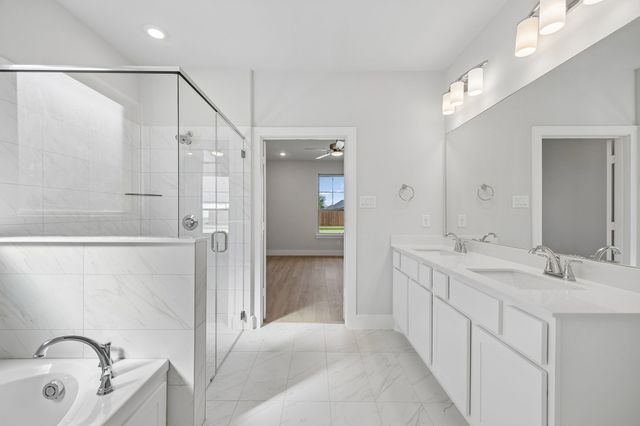 2214 Terlingua Drive, Waxahachie, TX 75165