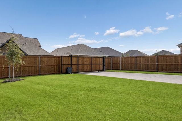 2214 Terlingua Drive, Waxahachie, TX 75165