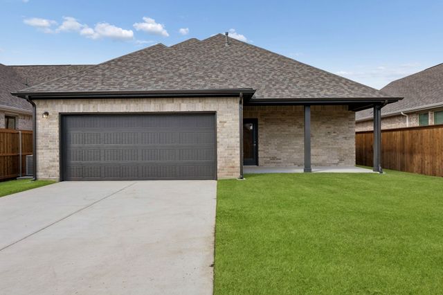 2214 Terlingua Drive, Waxahachie, TX 75165