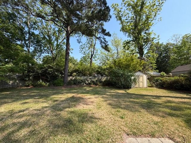 10 Pearl Avenue, Mount Pleasant, SC 29464