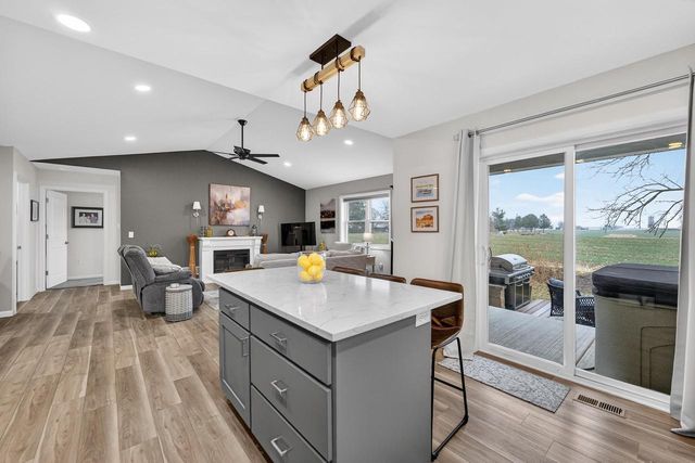 804 Roosevelt Street, Baraboo, WI 53913