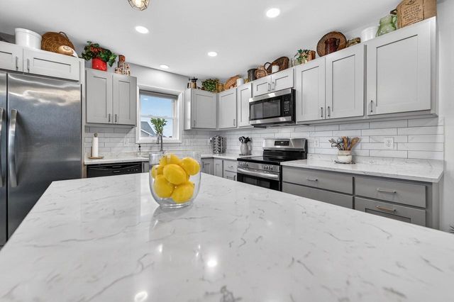 804 Roosevelt Street, Baraboo, WI 53913