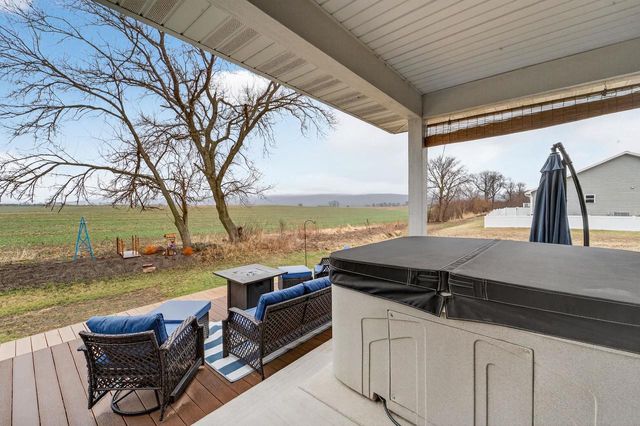 804 Roosevelt Street, Baraboo, WI 53913