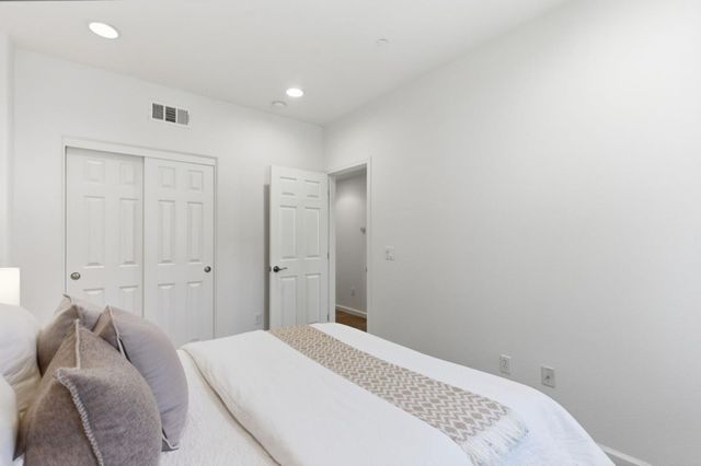 482 Tristania Terrace, Sunnyvale, CA 94086