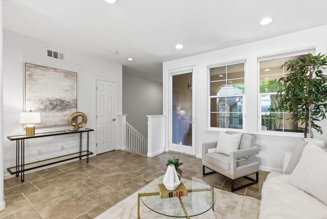 482 Tristania Terrace, Sunnyvale, CA 94086