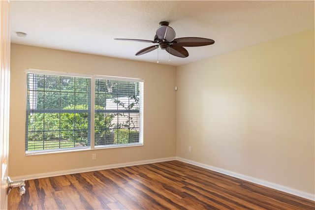 5009 Corsica Square, Vero Beach, FL 32967