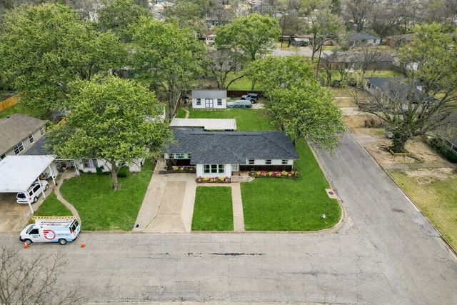 1401 N Highland Avenue, Sherman, TX 75092