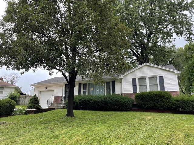 12102 E 47th Terrace, Independence, MO 64055