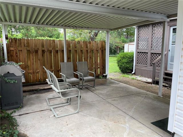 12102 E 47th Terrace, Independence, MO 64055