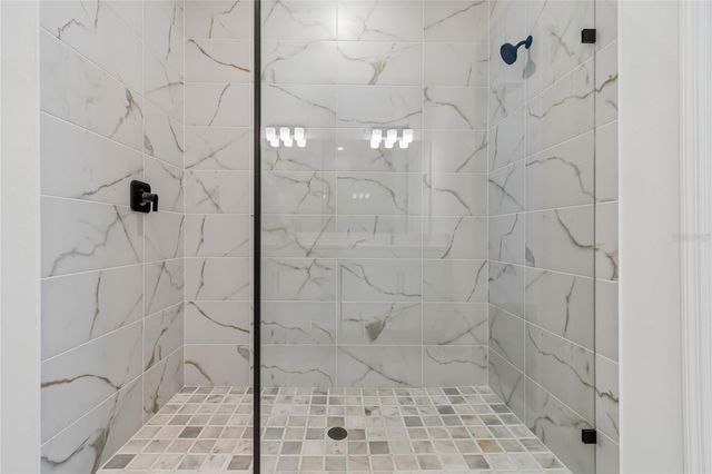 8111 SEAFLOWER PARKWAY, Bradenton, FL 34210