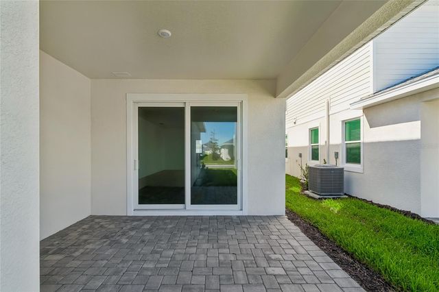 8111 SEAFLOWER PARKWAY, Bradenton, FL 34210