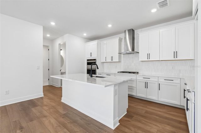 8111 SEAFLOWER PARKWAY, Bradenton, FL 34210