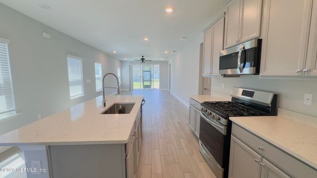 70 KILLARNEY Avenue, St. Johns, FL 32259