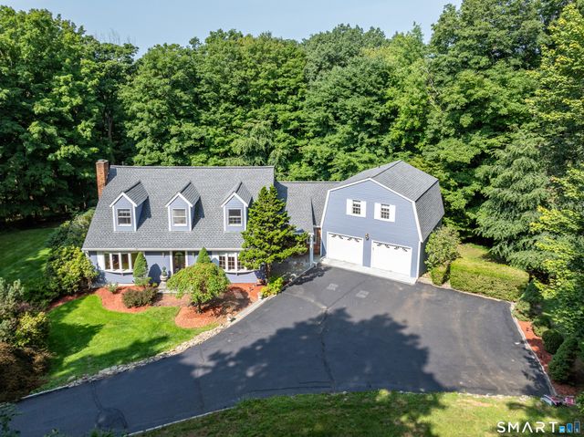 123 Cross Highway, Redding, CT 06896