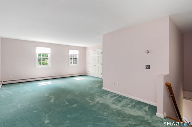 123 Cross Highway, Redding, CT 06896