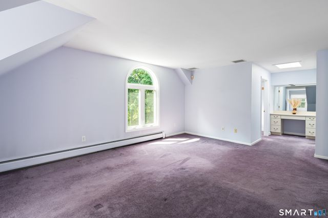 123 Cross Highway, Redding, CT 06896