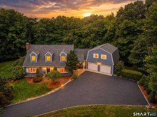 123 Cross Highway, Redding, CT 06896