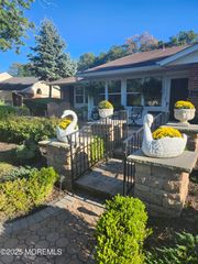 210 Huntington Drive, A, Lakewood, NJ 08701